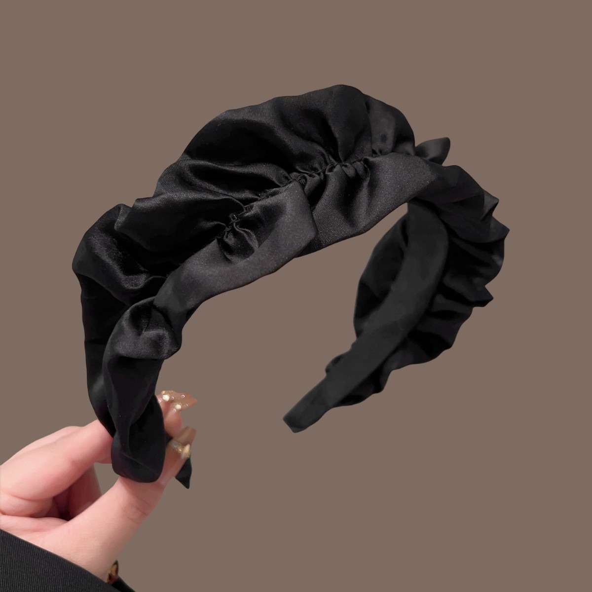 신비롭고 우아한 가벼운 고급 수제 리본 블랙 하이칼바  - Hair Clips 리뷰 및 가격